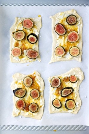 Assembled fig puff pastry without walnuts