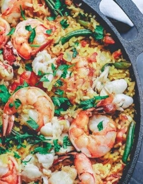 Seafood paella in a cast iron pan