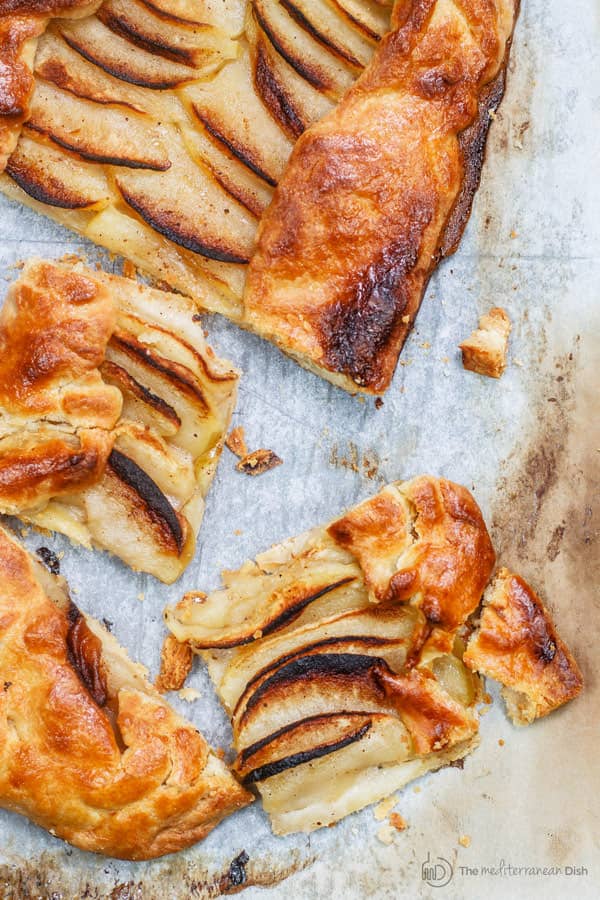 Apple Galette cut into slices ready to be served