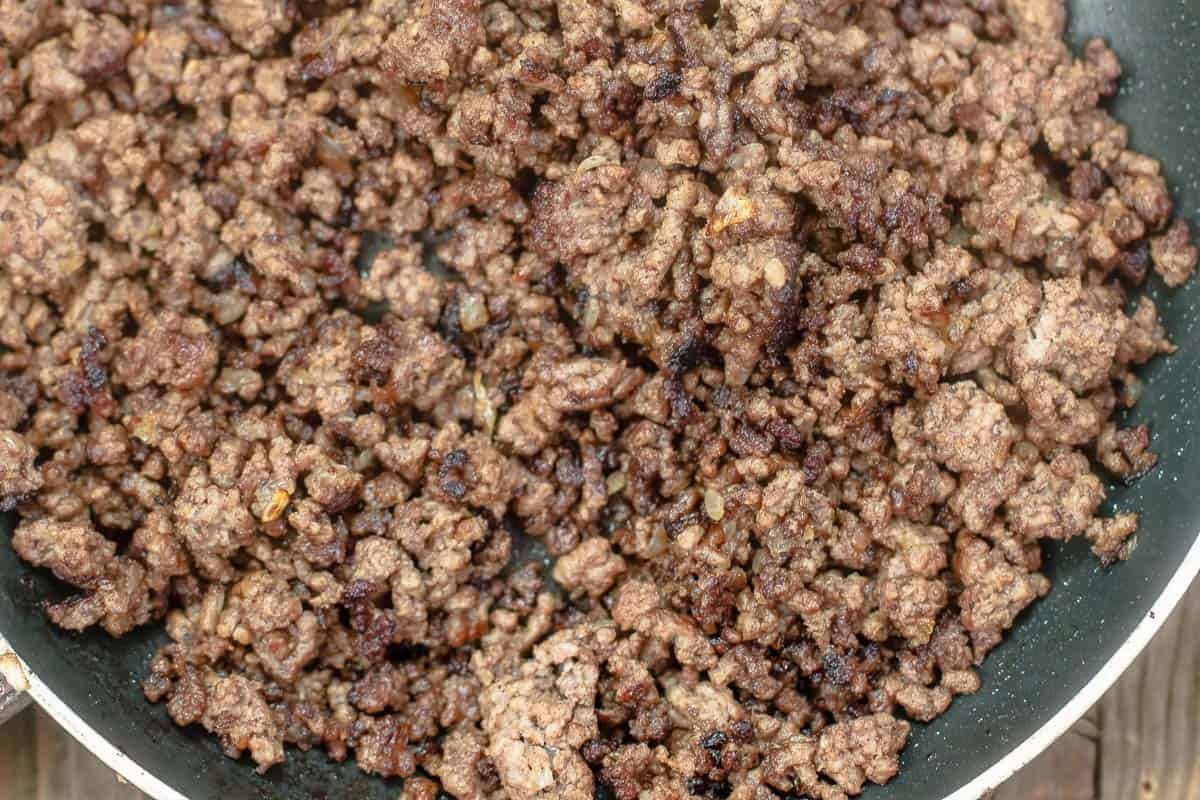 seasoned ground beef for Egyptian goulash.