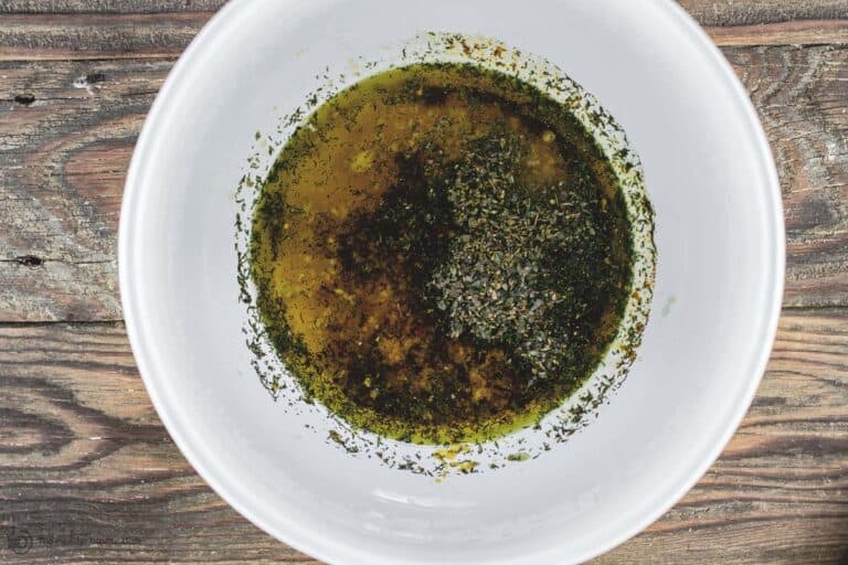 Best OnePan Baked Halibut Recipe (20 Mins!) The Mediterranean Dish