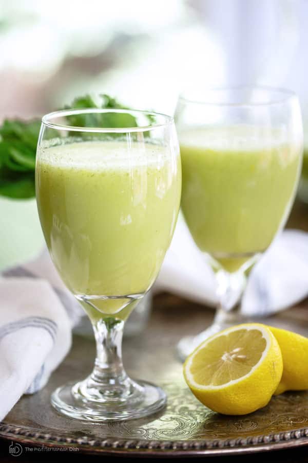 Mediterranean-Style Mint Lemonade | The Mediterranean Dish. An intense, frothy, perfectly refreshing homemade lemonade. There is a small trick that makes all the difference! See the recipe on TheMediterraneanDish.com