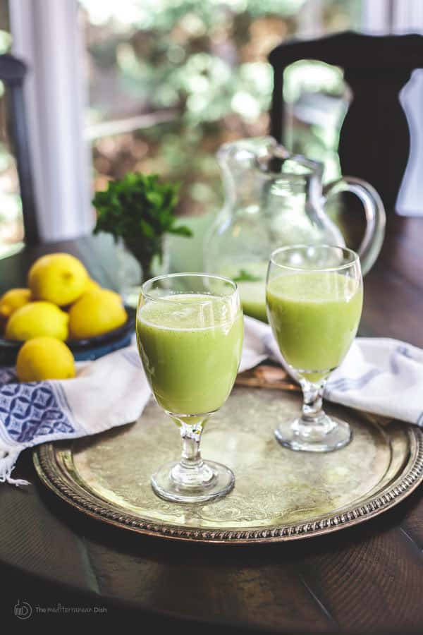 Mediterranean-Style Mint Lemonade | The Mediterranean Dish. An intense, frothy, perfectly refreshing homemade lemonade. There is a small trick that makes all the difference! See the recipe on TheMediterraneanDish.com