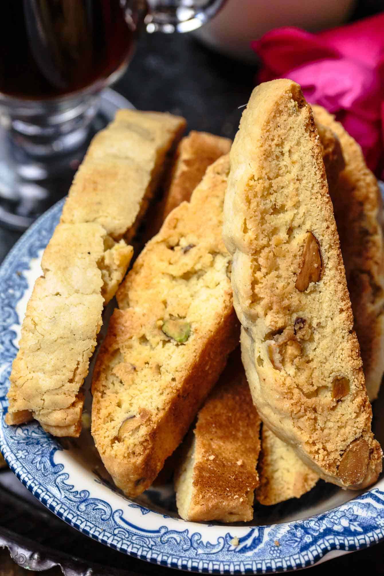 Biscotti with pistachios