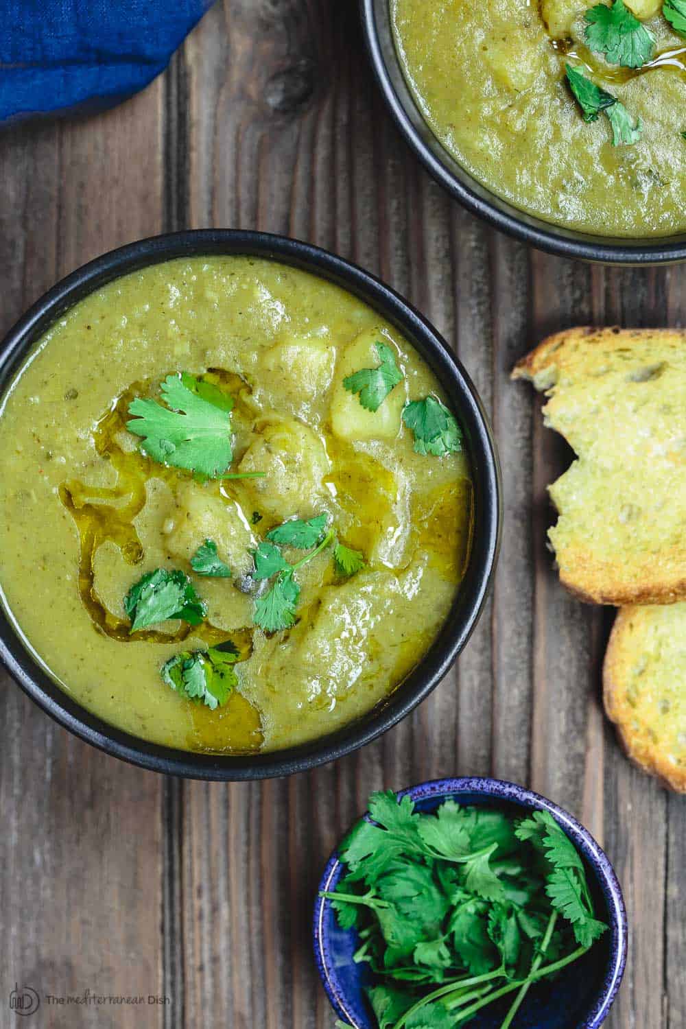 Fresh Vegan Potato Leek Soup served with Bread on the side