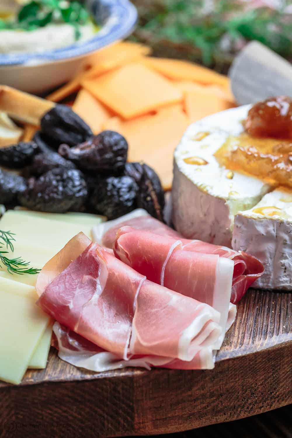 How to Make the Perfect Cheese Board – Lemon Tree Dwelling