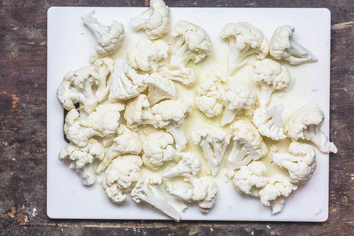 Cauliflower cut into small florets