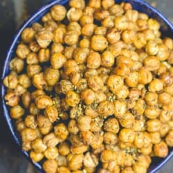 Crunchy Roasted Chickpeas in a Bowl
