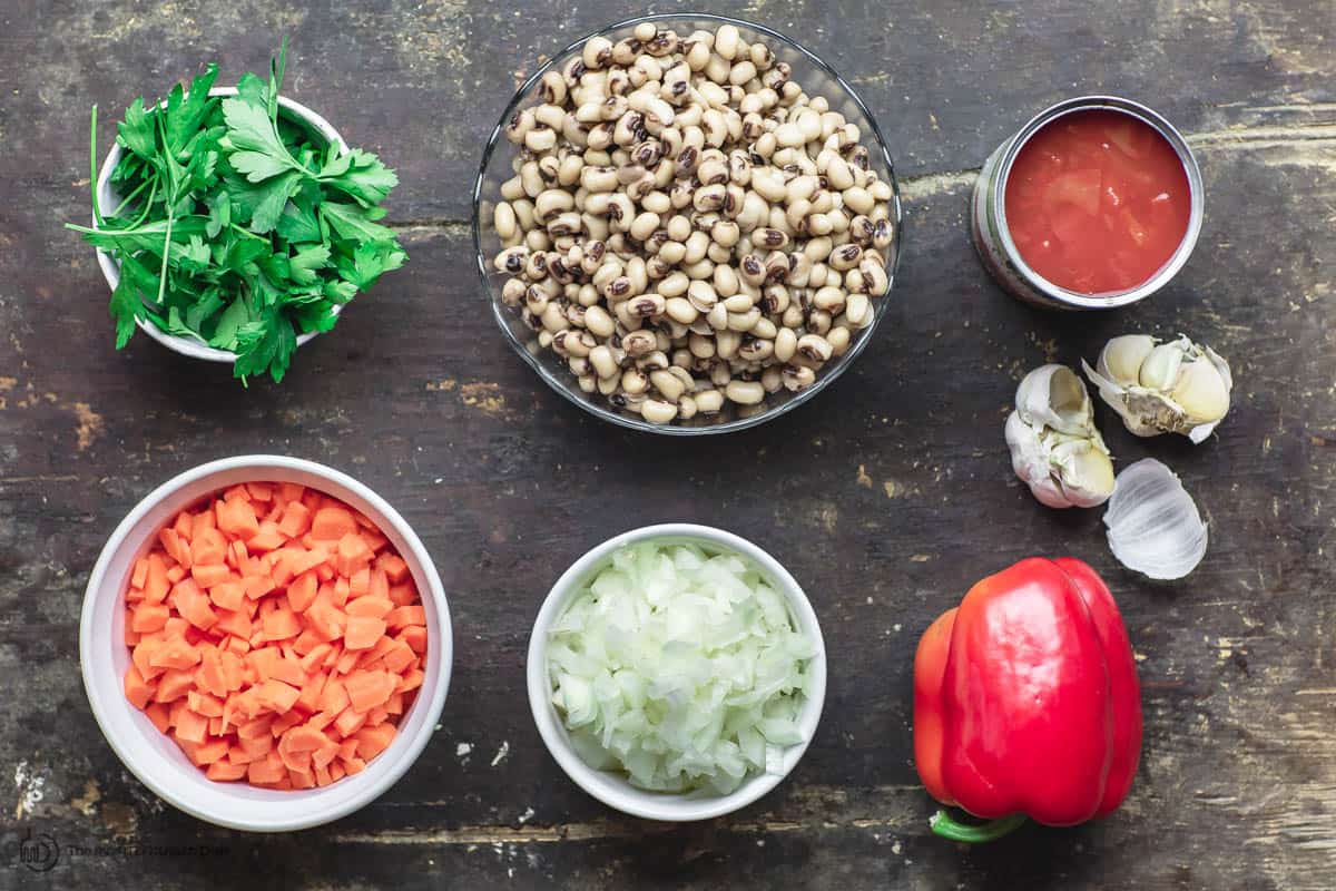 Ingredients for black eyed peas recipe 