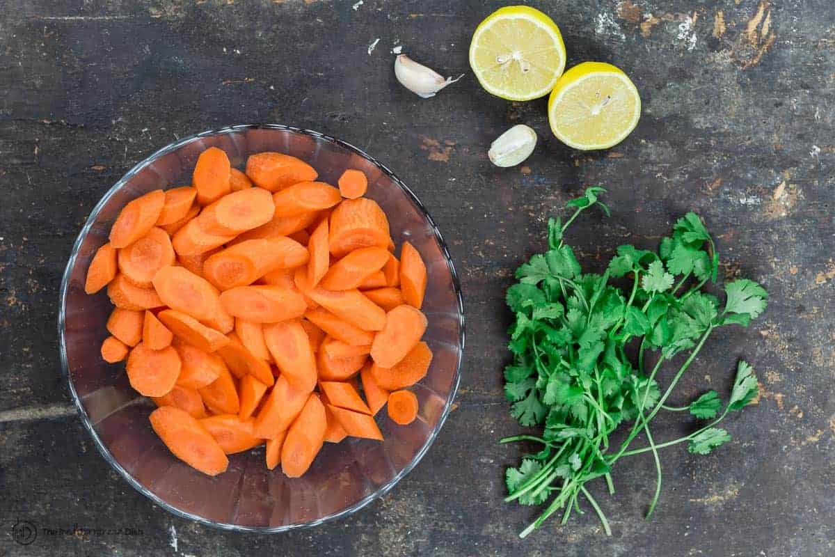Moroccan Carrot Salad Ingredients