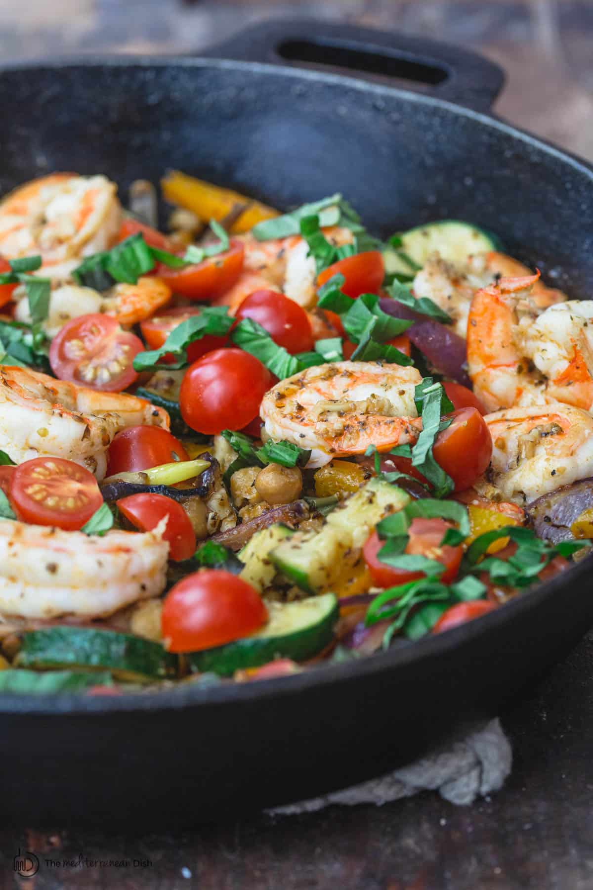 Sauteed shrimp and zucchini