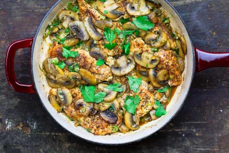 20-Minute Skillet Mushroom Chicken | The Mediterranean Dish