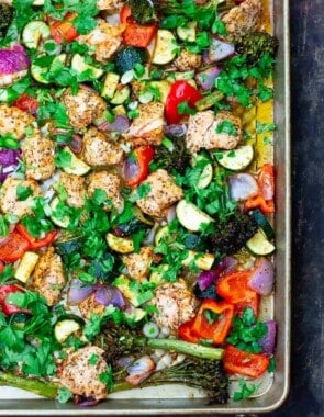 Sheet pan chicken and vegetables