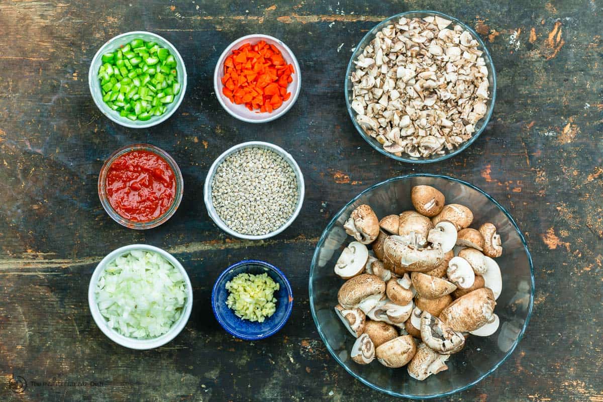 Ingredients for mushroom barley soup