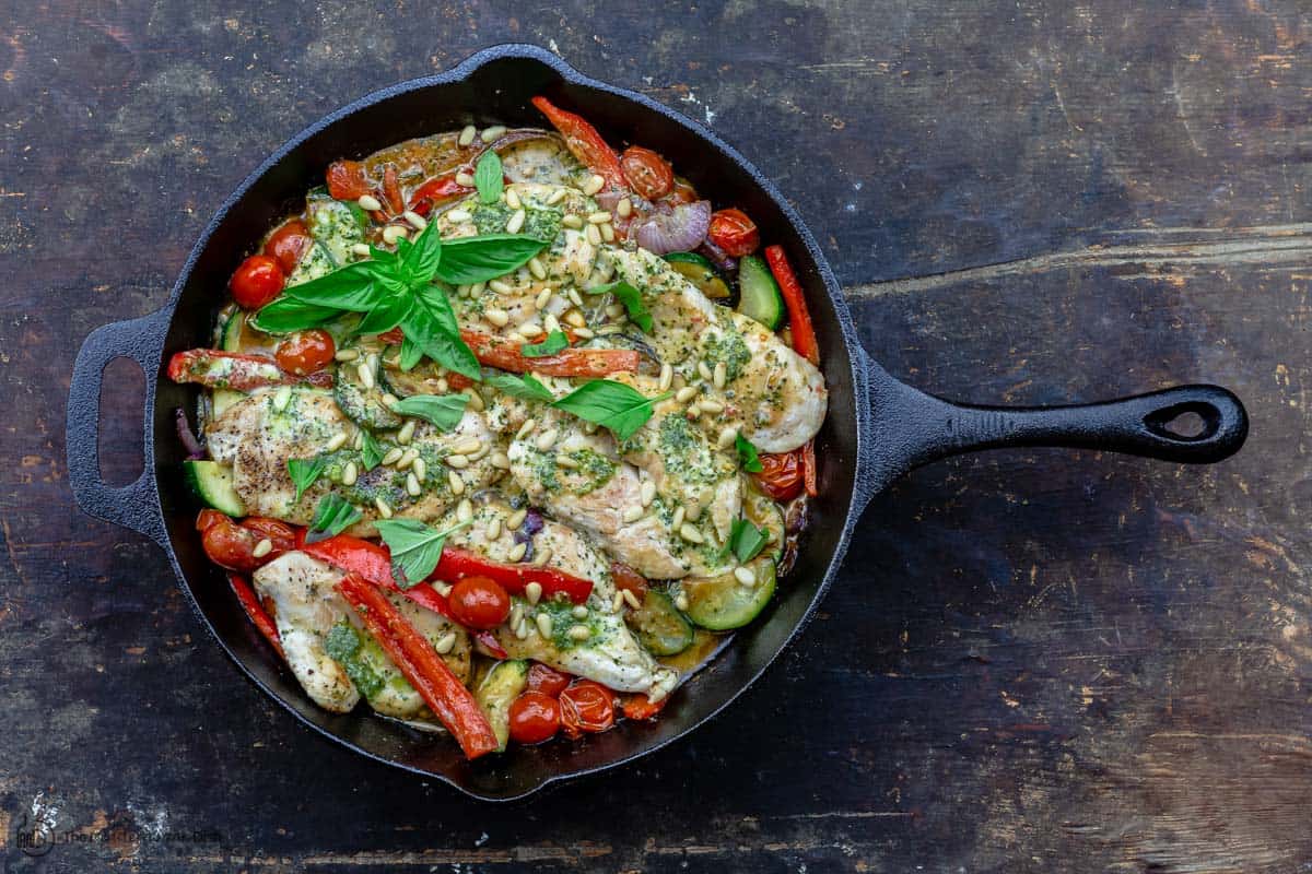 cooked basil pesto chicken with vegetables 