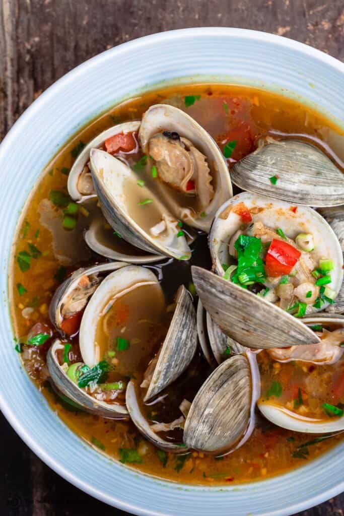 Mediterranean-Style Steamed Clams - How to Cook Clams | The ...