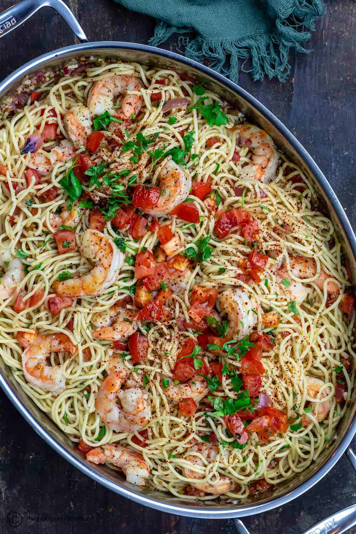 Shrimp pasta in a pan