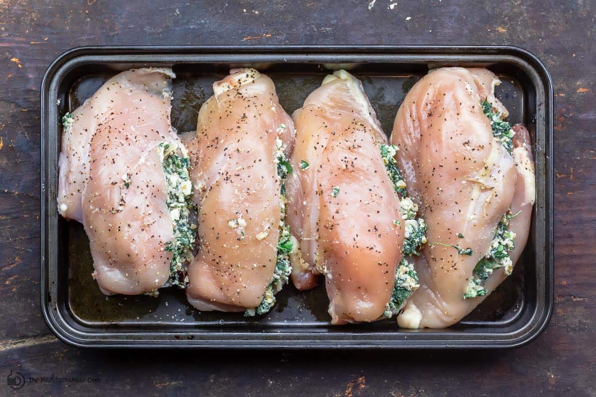 chicken breasts stuffed with spinach and cheese mixture