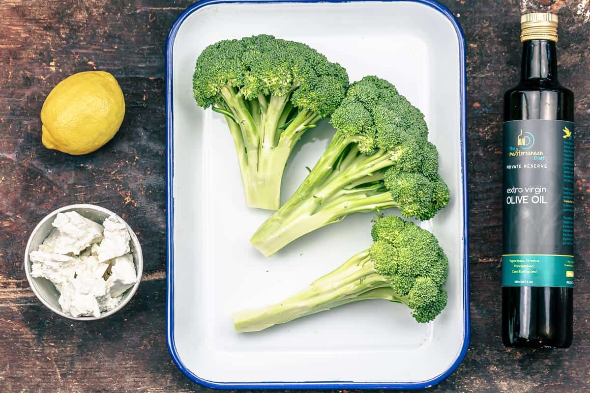 ingredients for roasted broccoli