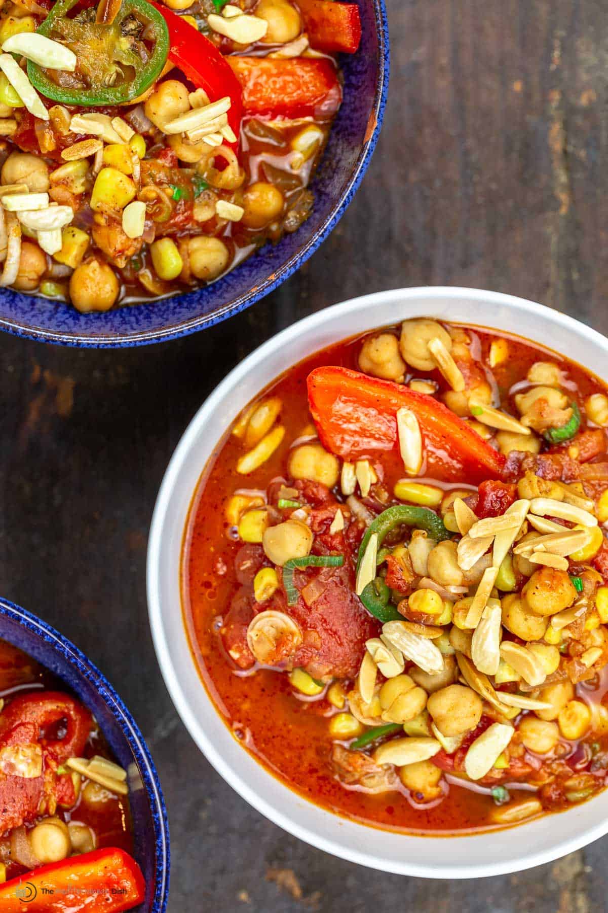 Two big dishes of vegan chickpea chili