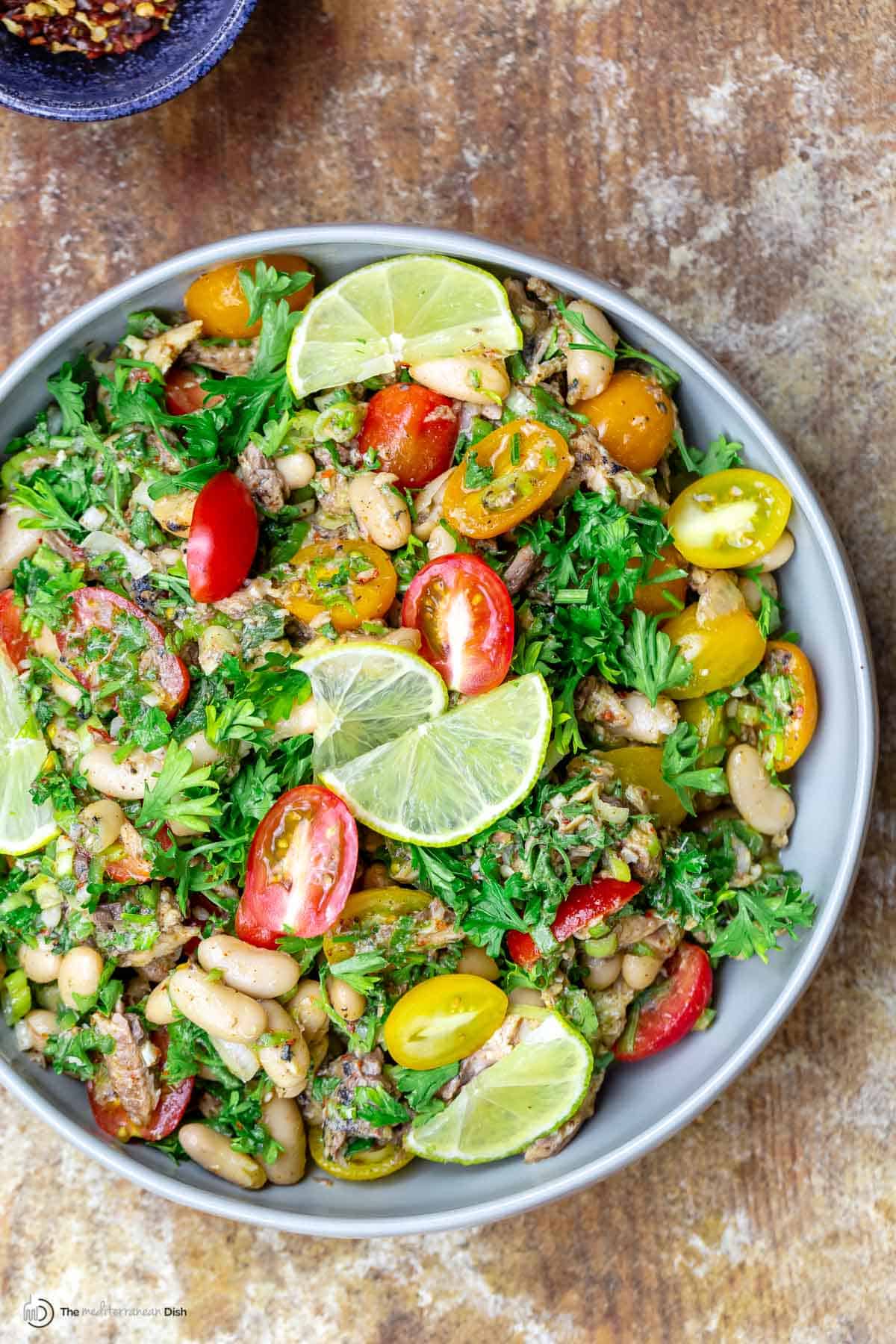 Easy mediterranean sardine salad with white beans