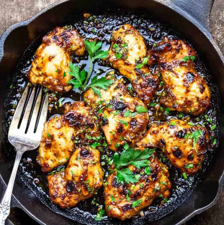 balsamic chicken in a cast iron skillet