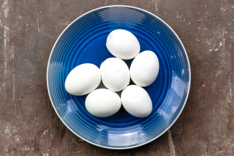 Easy Egyptian Fried Boiled Eggs (Beid Meza'lil) The Mediterranean Dish