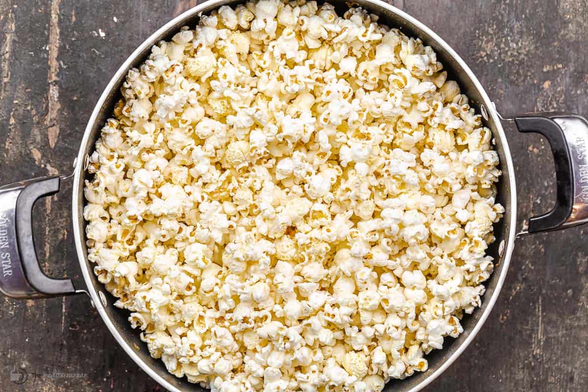 cooked popcorn in a skillet