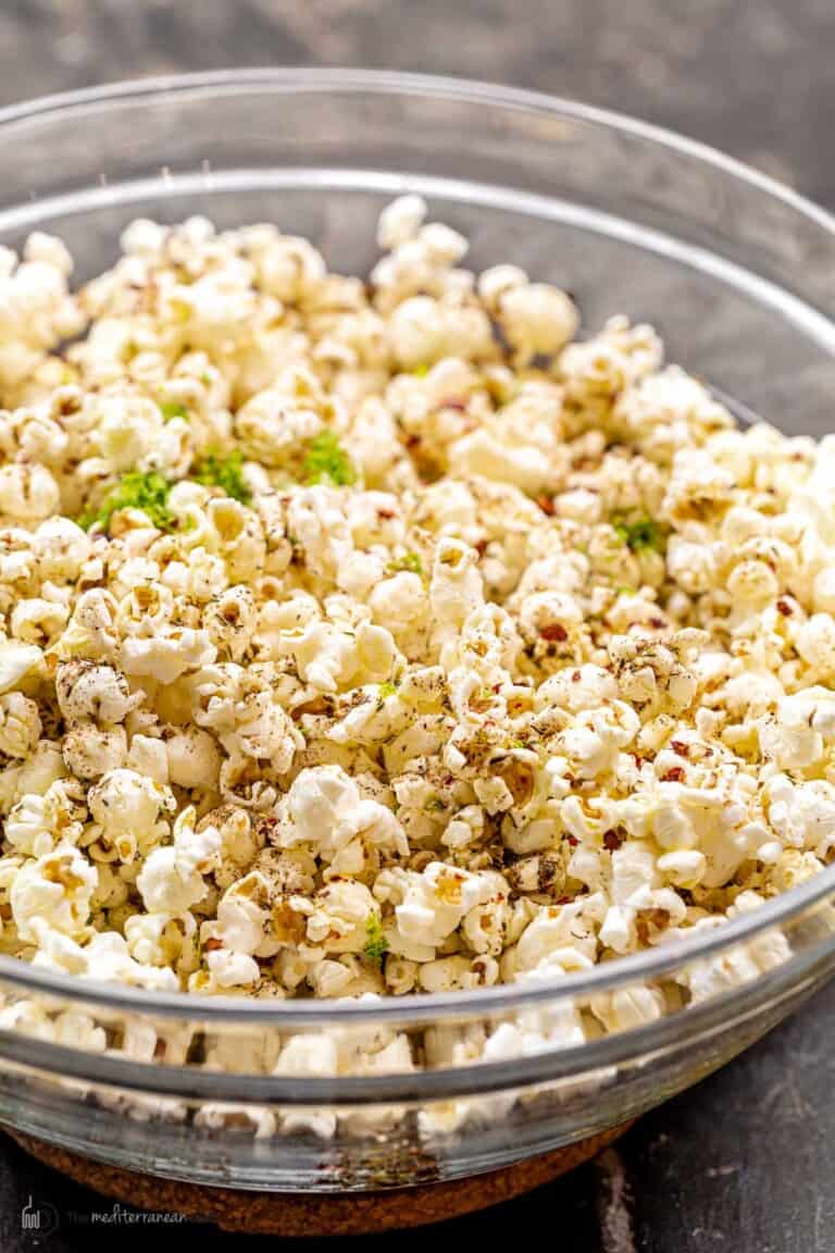 How to Make the BEST Stovetop Popcorn (Never Burned!) The