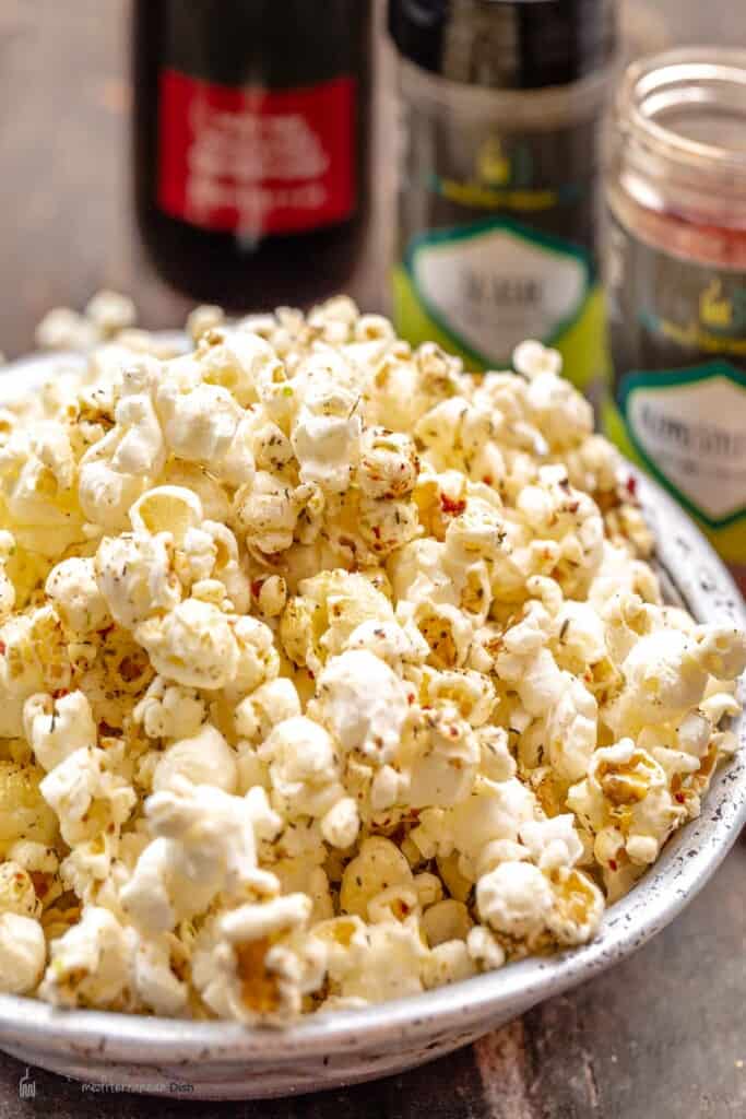 How to Make the BEST Stovetop Popcorn (Never Burned!) The