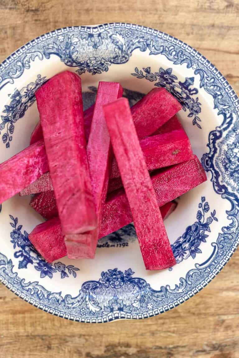 Middle Eastern Pickled Turnips (Pink Pickles!) The Mediterranean Dish