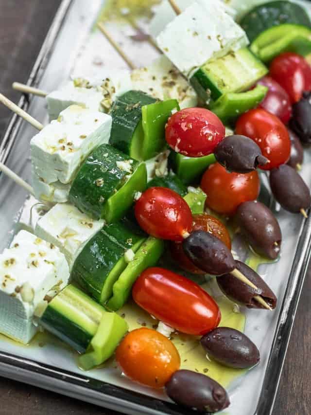 Greek salad skewers web story poster image.
