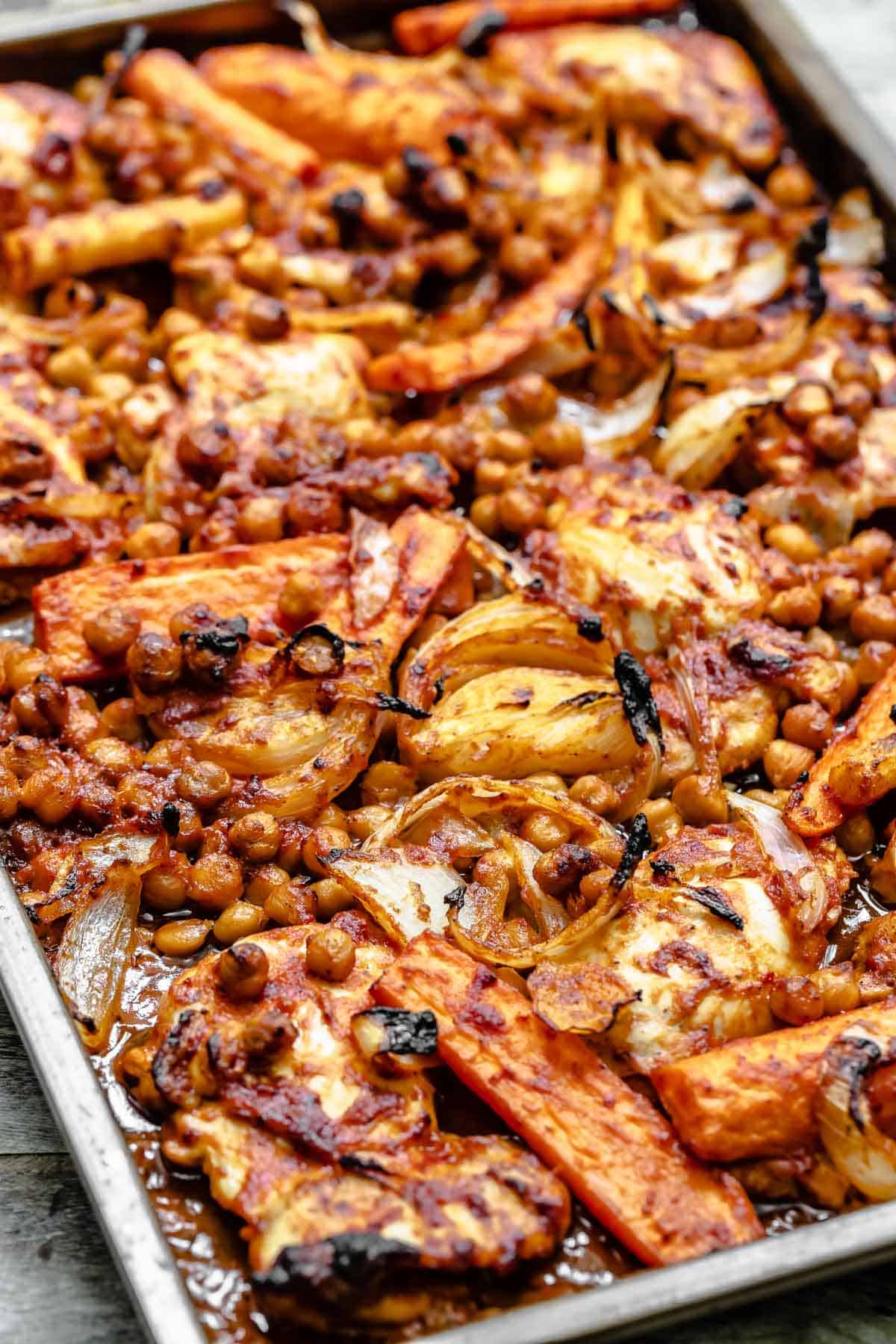 sheet pan chicken recipe with vegetables.