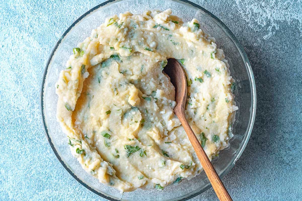 Mashed potato mix in a bowl.