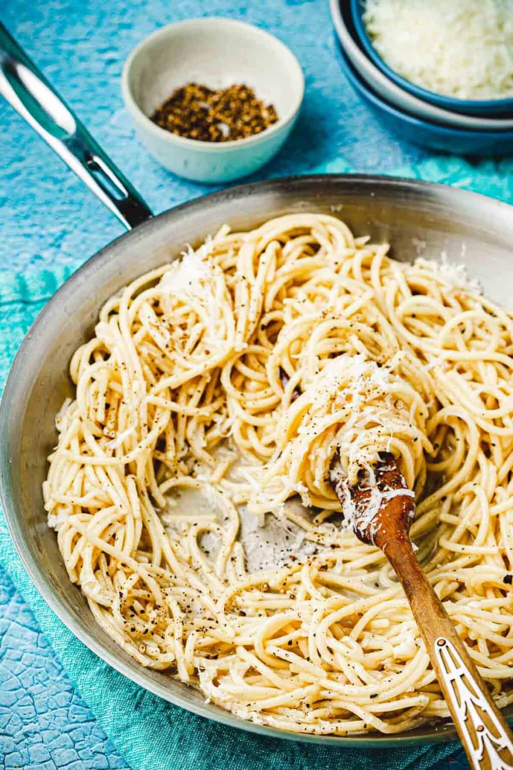 Cacio e Pepe The Mediterranean Dish