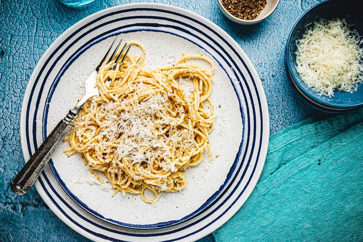 Cacio e Pepe The Mediterranean Dish