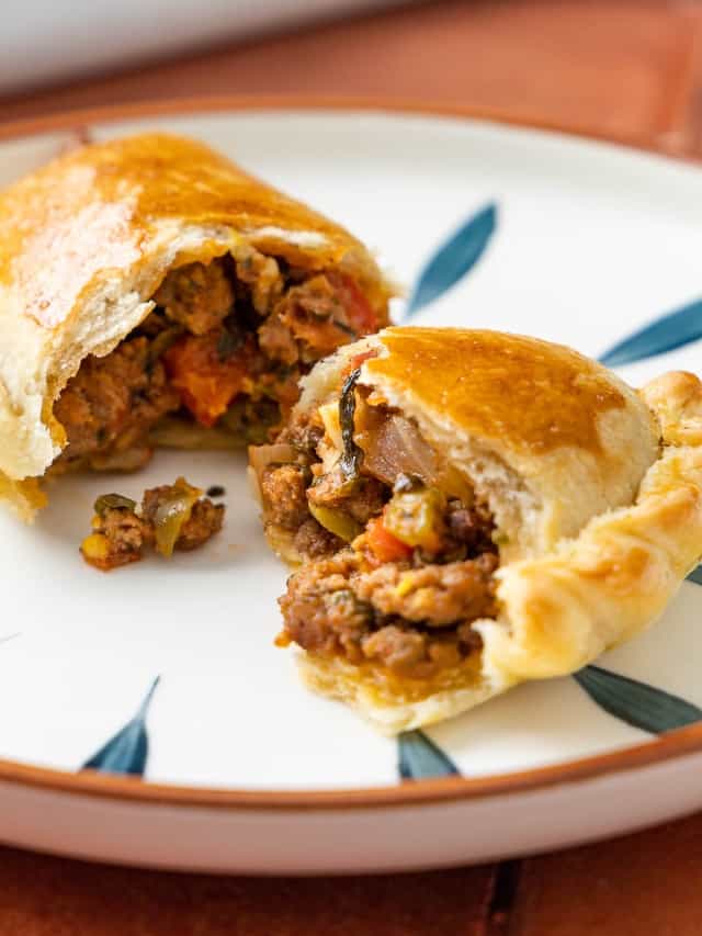 Easy Homemade Biscuit Empanada Recipe