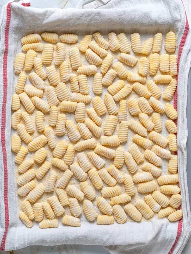 How To Make Potato Gnocchi - The Mediterranean Dish