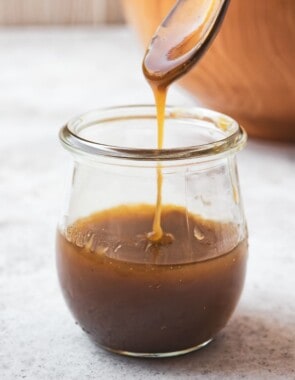 balsamic vinaigrette web story poster image.