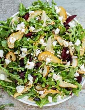 beet and goat cheese salad web story poster image.