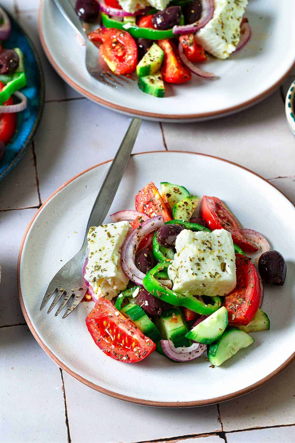 Greek Salad (Traditional Horiatiki Recipe)