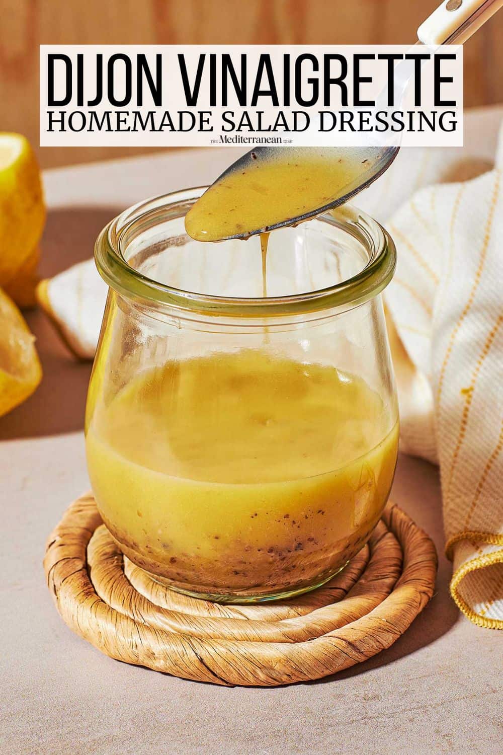 Dijon Vinaigrette (Easy Salad Dressing)