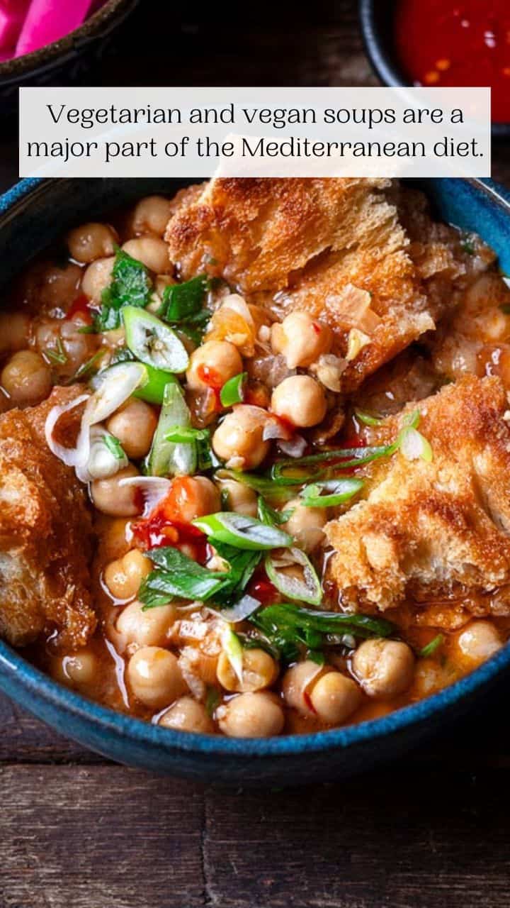 Vegetarian Soup Recipes (32 Recipes To Make On Repeat!) - The