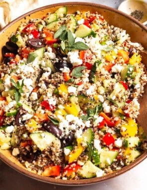 quinoa salad web story poster image.