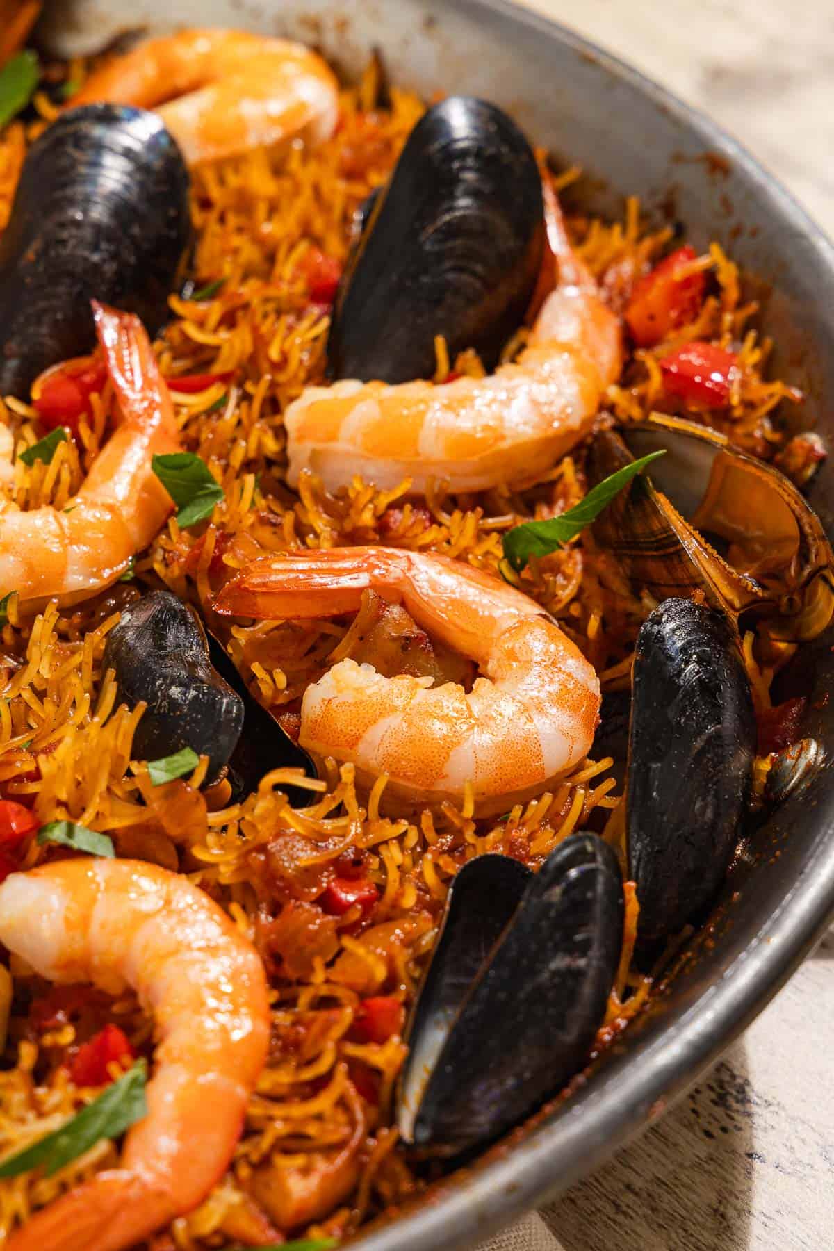 Catalan Fideuà (Spanish Seafood Pasta)-image