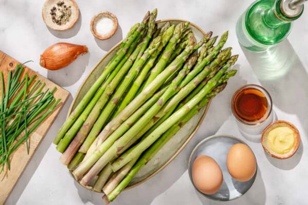 View of Steamed Asparagus with Eggs | The Mediterranean Dish