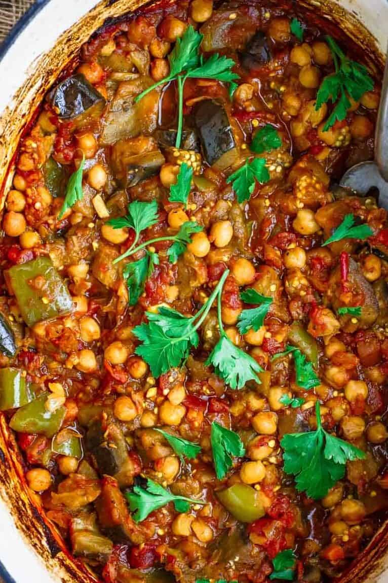 Greek-style eggplant - vegan recipes roundup