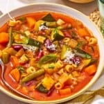 Minestrone soup pin image 2.