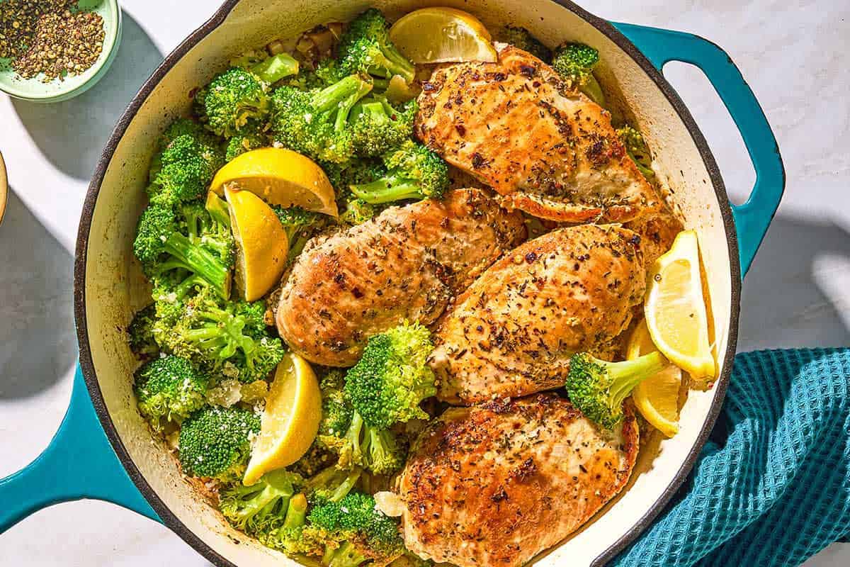 30 Minute Chicken and Broccoli Skillet - The Mediterranean Dish