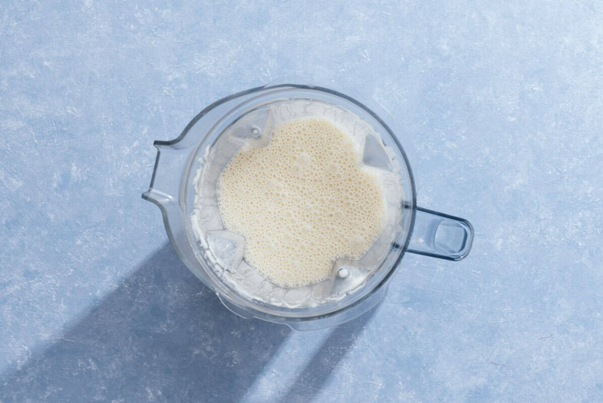 The batter for the baghrir in the pitcher of a blender.